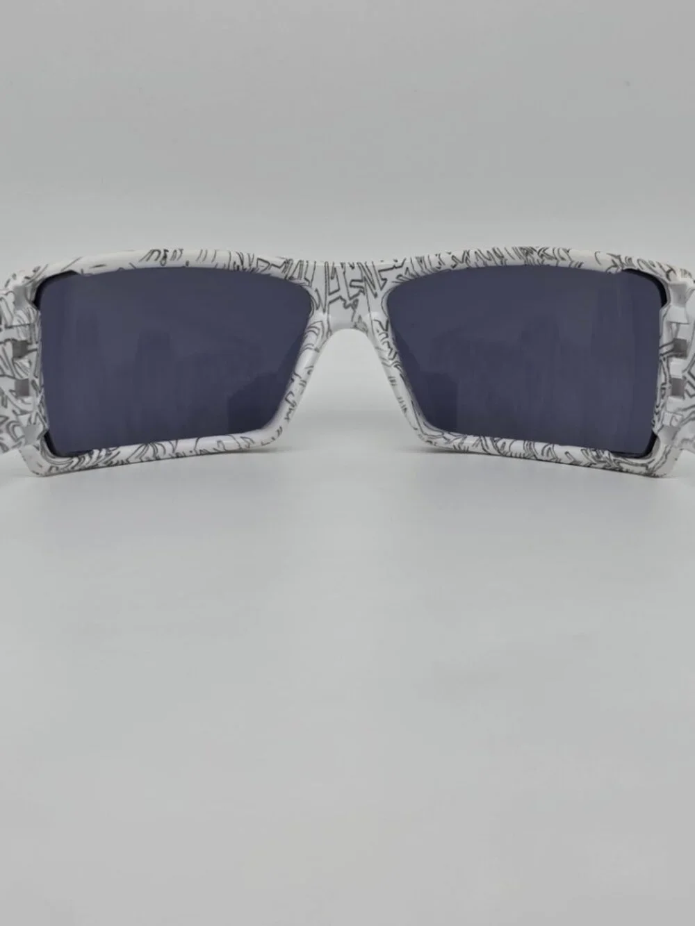 Oakley 03-461 Oil Rig II White Ghost Text Frame Grey Lens Shield Sunglasses 125